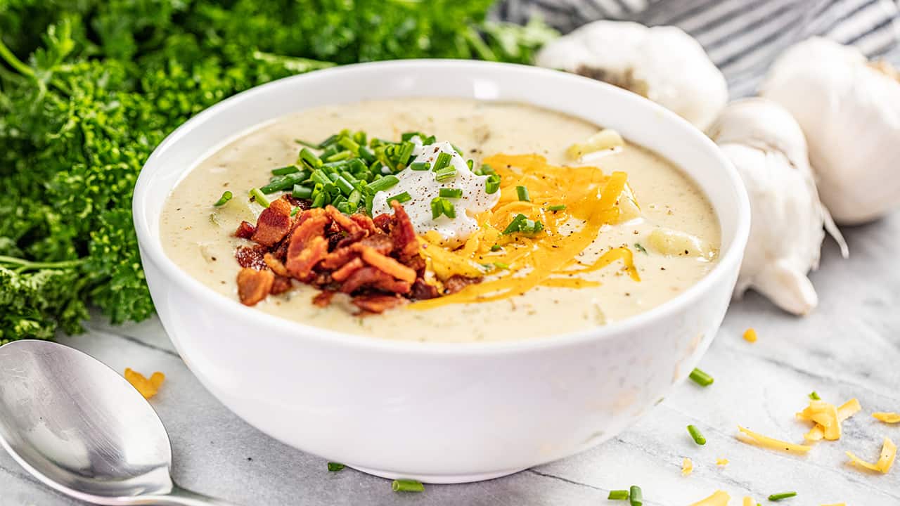 Easy Creamy Potato Soup: 15-Minute Pantry Meal Hack